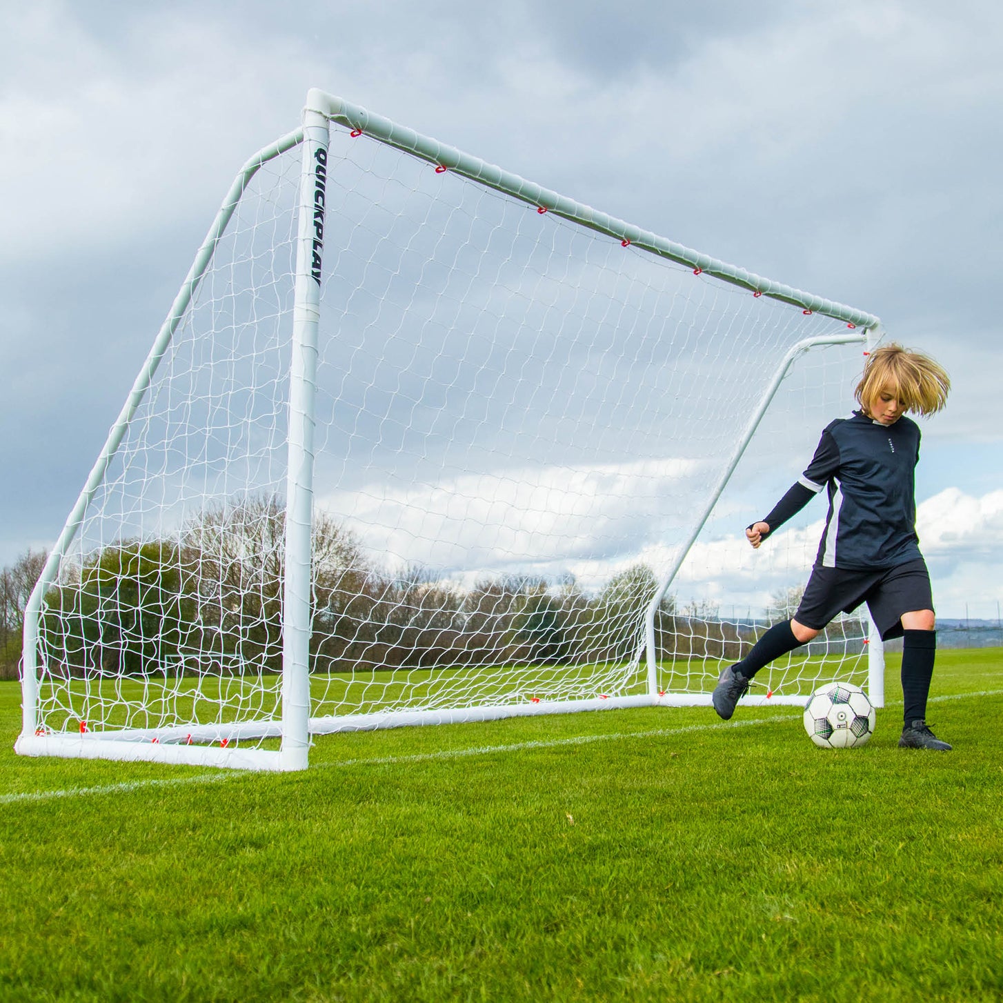 Q-FOLD Match Folding Soccer Goal 12x6' QUICKPLAY