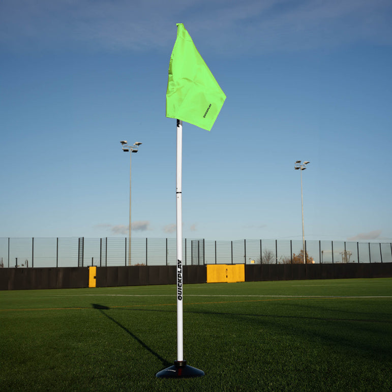 Corner Flags & Poles (set of 4) Green Rubber Base QUICKPLAY