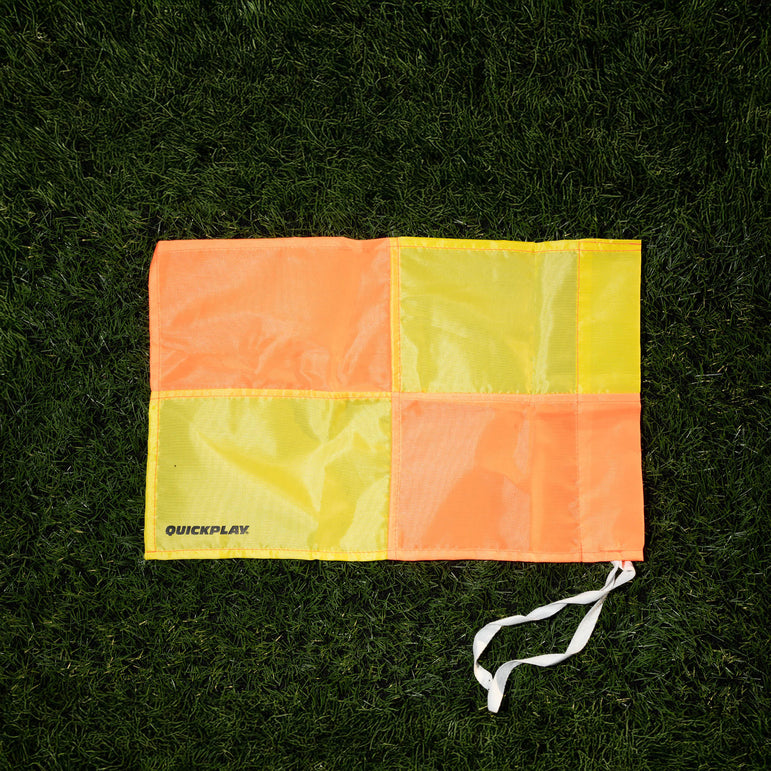 Corner Flags (set of 4) Yellow & Orange QUICKPLAY