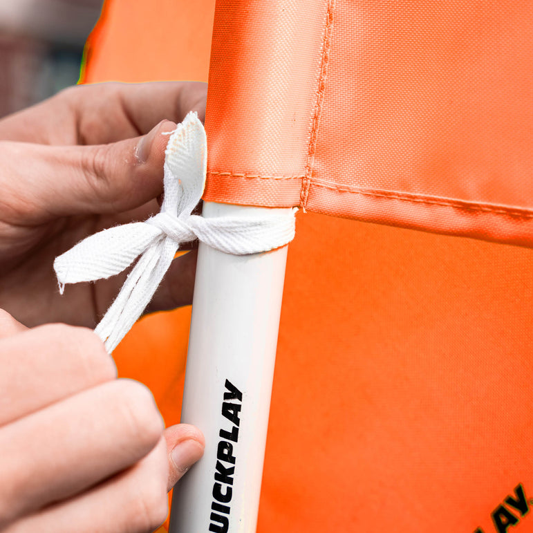 Corner Flags & Poles (set of 4) QUICKPLAY