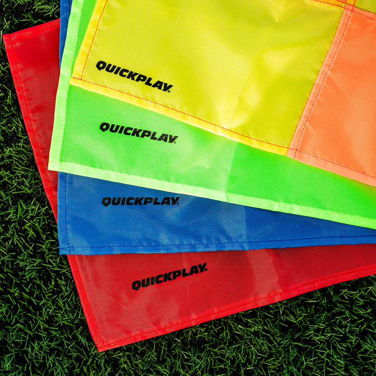 Corner Flags & Poles (set of 4) QUICKPLAY