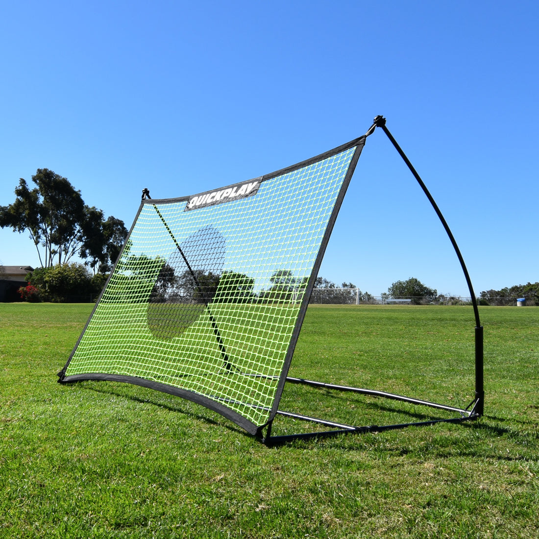 TEKKERS Soccer Rebounder Net 5x3' - QUICKPLAY - Astroturf Backyard Handball Handball Training indoor instructions Pro Rebound Wall rebounder ship15 Soccer Soccer Coach Soccer Teams Soccer Training Spot